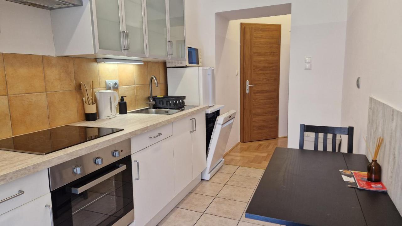 Halasz 2-Bedroom Apartment Near Castle, Free Public Parking Nearby Budapesta Exterior foto