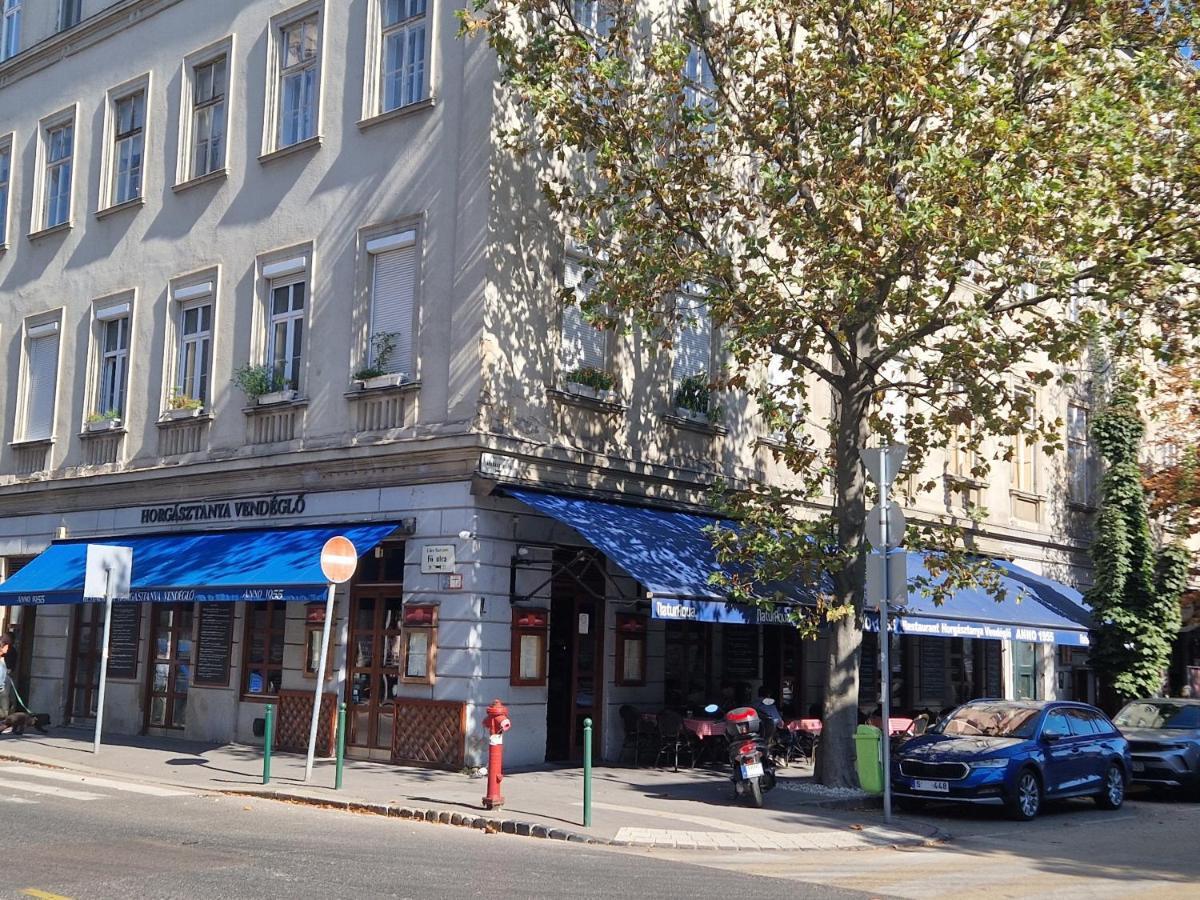Halasz 2-Bedroom Apartment Near Castle, Free Public Parking Nearby Budapesta Exterior foto